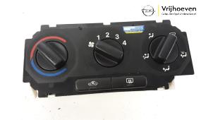 Usados Panel de control de calefacción Opel Astra G (F67) 1.6 16V Precio € 30,00 Norma de margen ofrecido por Autodemontage Vrijhoeven B.V.