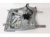 Rear window mechanism 2-door, right from a Opel Astra G (F67), 2001 / 2005 1.8 16V, Convertible, Petrol, 1.796cc, 92kW (125pk), FWD, Z18XE; EURO4, 2001-03 / 2005-10, F67 2004