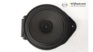 Used Speaker Opel Astra K 1.2 Turbo 12V Price € 20,00 Margin scheme offered by Autodemontage Vrijhoeven B.V.