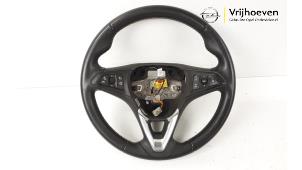 Usagé Volant Opel Astra K 1.2 Turbo 12V Prix € 75,00 Règlement à la marge proposé par Autodemontage Vrijhoeven B.V.