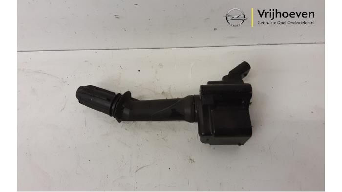 Pen ignition coil from a Opel Astra K Sports Tourer 1.0 Turbo 12V 2017