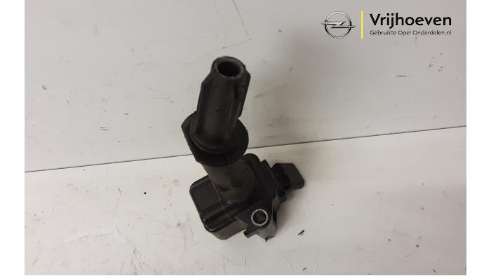 Pen ignition coil from a Opel Astra K Sports Tourer 1.0 Turbo 12V 2017