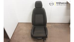 Gebrauchte Sitz rechts Opel Astra K Sports Tourer 1.6 CDTI 136 16V Preis € 100,01 Mit Mehrwertsteuer angeboten von Autodemontage Vrijhoeven B.V.