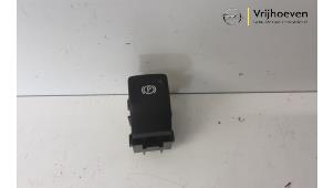 Gebrauchte Handbremse Schalter Opel Astra K 1.6 CDTI 136 16V Preis € 15,00 Margenregelung angeboten von Autodemontage Vrijhoeven B.V.