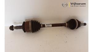 Usagé Arbre de transmission avant gauche Opel Astra K 1.4 Turbo 16V Prix € 90,00 Règlement à la marge proposé par Autodemontage Vrijhoeven B.V.