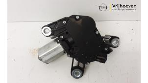 Used Rear wiper motor Opel Astra H (L48) 1.6 16V Price € 10,00 Margin scheme offered by Autodemontage Vrijhoeven B.V.