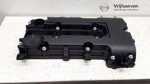 Ventildeckel van een Opel Astra J (PC6/PD6/PE6/PF6) 1.4 Turbo 16V 2012