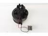 Heating and ventilation fan motor from a Opel Astra H GTC (L08), 2005 / 2011 1.6 16V Twinport, Hatchback, 2-dr, Petrol, 1.598cc, 77kW (105pk), FWD, Z16XEP; EURO4, 2004-03 / 2008-03 2005