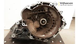 Used Gearbox Opel Meriva 1.6 16V Price € 250,00 Margin scheme offered by Autodemontage Vrijhoeven B.V.