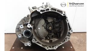Used Gearbox Opel Astra K 1.6 SIDI Eco Turbo 16V Price € 750,00 Margin scheme offered by Autodemontage Vrijhoeven B.V.