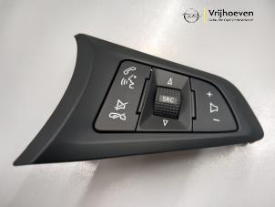 Used Steering wheel mounted radio control Opel Astra K 1.4 16V Price € 20,00 Margin scheme offered by Autodemontage Vrijhoeven B.V.
