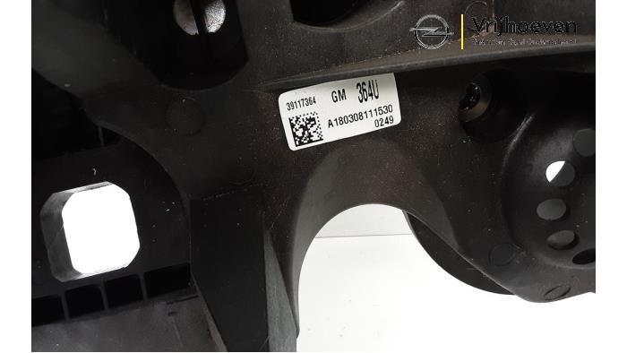 Zestaw pedalów z Opel Astra K Sports Tourer 1.6 CDTI 136 16V 2018