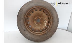 Used Spare wheel mechanism Opel Combo 1.6 CDTI 16V Price € 100,00 Margin scheme offered by Autodemontage Vrijhoeven B.V.