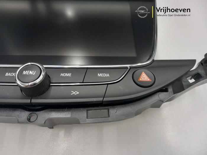 Display Multi Media control unit Opel Astra K 1.0 Turbo 12V - 39042448 ...