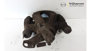 Used Rear brake calliper, right Opel Movano 2.3 CDTi 16V FWD Price € 100,01 Inclusive VAT offered by Autodemontage Vrijhoeven B.V.