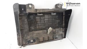 Used Battery box Opel Movano 2.3 CDTi 16V FWD Price € 40,00 Inclusive VAT offered by Autodemontage Vrijhoeven B.V.