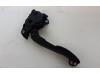 Accelerator pedal from a Opel Movano, 2010 2.3 CDTi 16V FWD, Delivery, Diesel, 2.298cc, 92kW (125pk), FWD, M9T670; M9T676; M9T672; M9T880; M9TD8; M9T870; M9T876; M9T896; M9TH8, 2010-05 / 2016-06 2015