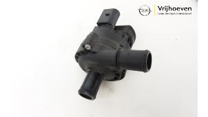 Used Additional water pump Opel Movano 2.3 CDTi 16V FWD Price € 36,30 Inclusive VAT offered by Autodemontage Vrijhoeven B.V.