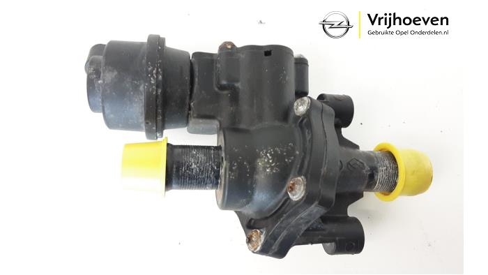 Thermostat from a Opel Movano 2.3 CDTi 16V FWD 2015