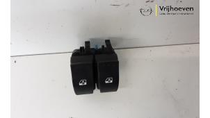 Used Multi-functional window switch Opel Movano 2.3 CDTi 16V FWD Price € 15,00 Inclusive VAT offered by Autodemontage Vrijhoeven B.V.