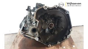 Used Gearbox Opel Agila (A) 1.2 16V Price € 200,00 Margin scheme offered by Autodemontage Vrijhoeven B.V.