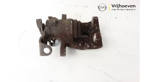 Used Rear brake calliper, left Opel Meriva 1.6 16V Price € 50,00 Margin scheme offered by Autodemontage Vrijhoeven B.V.
