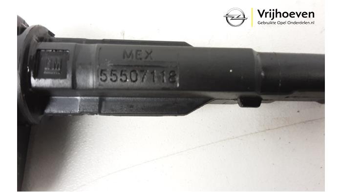 Vevaxelsensor från en Opel Astra K Sports Tourer 1.2 Turbo 12V 2020
