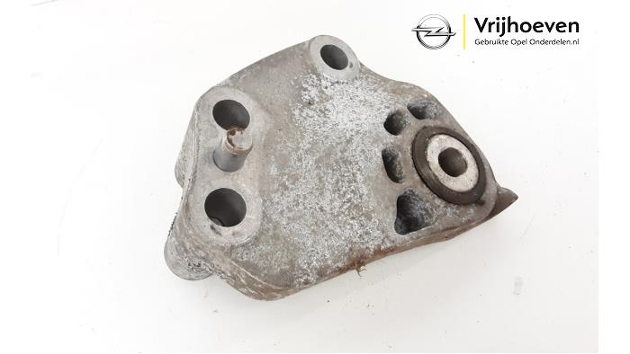 Used Engine mount Opel Astra K Sports Tourer 1.2 Turbo 12V Price € 30,00 Margin scheme offered by Autodemontage Vrijhoeven B.V.