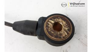 Knackningssensor från en Opel Astra H GTC (L08) 2.0 16V Turbo OPC 2010