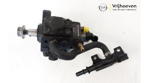 Usagé Pompe carburant mécanique Opel Combo 1.6 CDTI 16V Prix € 275,00 Règlement à la marge proposé par Autodemontage Vrijhoeven B.V.