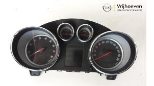 Używane Tablica rozdzielcza Opel Cascada 1.6 Turbo 16V Cena € 150,00 Procedura marży oferowane przez Autodemontage Vrijhoeven B.V.