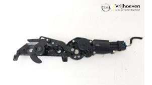 Used Tailgate lock mechanism Opel Cascada 1.4 Turbo 16V Price € 50,00 Margin scheme offered by Autodemontage Vrijhoeven B.V.
