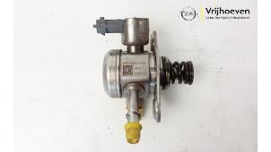 Używane Mechaniczna pompa paliwa Opel Cascada 1.6 Turbo 16V Cena € 600,00 Procedura marży oferowane przez Autodemontage Vrijhoeven B.V.