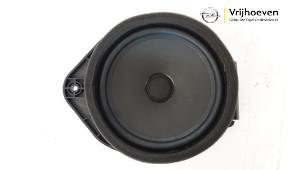 Used Speaker Opel Meriva 1.3 CDTI 16V Price € 20,00 Margin scheme offered by Autodemontage Vrijhoeven B.V.