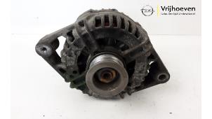 Dynamo d'un Opel Omega B (25/26/27) 2.2 16V 2003