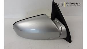 Used Wing mirror, right Opel Omega B (25/26/27) 2.2 16V Price € 30,00 Margin scheme offered by Autodemontage Vrijhoeven B.V.