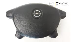 Usagé Airbag gauche (volant) Opel Omega B (25/26/27) 2.2 16V Prix € 60,00 Règlement à la marge proposé par Autodemontage Vrijhoeven B.V.