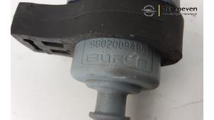 Evap Ventil van een Opel Corsa F (UB/UH/UP) 1.2 Turbo 12V 100 2020
