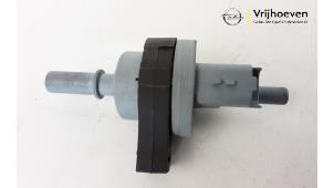 Used Evap valve Opel Corsa F (UB/UH/UP) 1.2 Turbo 12V 100 Price € 15,00 Margin scheme offered by Autodemontage Vrijhoeven B.V.