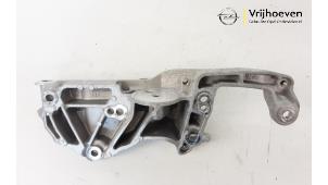 Used Air conditioning bracket Opel Corsa F (UB/UH/UP) 1.2 Turbo 12V 100 Price € 35,00 Margin scheme offered by Autodemontage Vrijhoeven B.V.