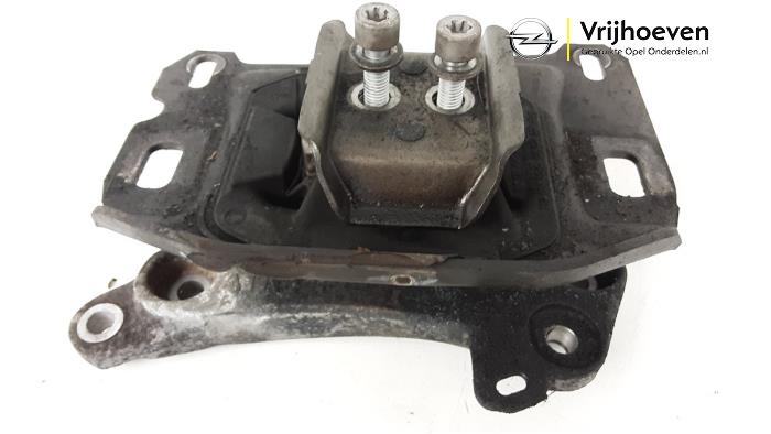 Used Engine mount Opel Grandland/Grandland X 1.5 CDTI Price € 20,00 Margin scheme offered by Autodemontage Vrijhoeven B.V.