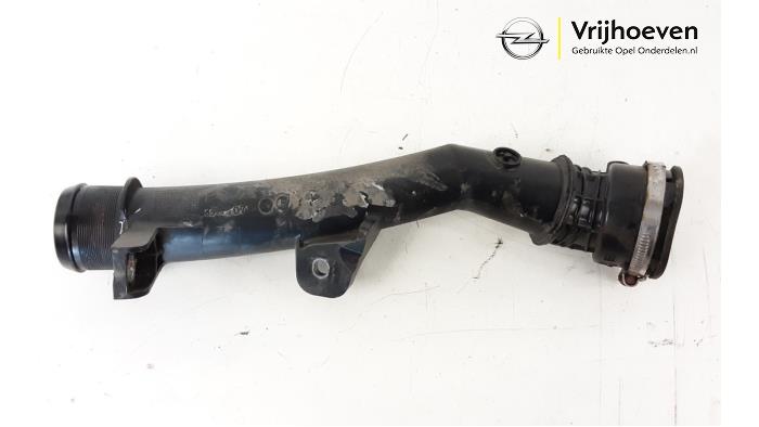 Usagé Tube intercooler Opel Grandland/Grandland X 1.5 CDTI Prix € 25,00 Règlement à la marge proposé par Autodemontage Vrijhoeven B.V.