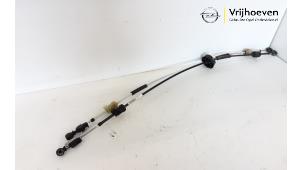 Used Gearbox shift cable Opel Meriva 1.4 Turbo 16V Ecotec Price € 35,00 Margin scheme offered by Autodemontage Vrijhoeven B.V.