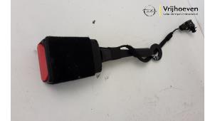 Used Front seatbelt buckle, right Opel Corsa F (UB/UH/UP) 1.2 12V 75 Price € 30,00 Margin scheme offered by Autodemontage Vrijhoeven B.V.