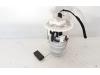 Electric fuel pump from a Opel Corsa F (UB/UH/UP) 1.2 12V 75 2022