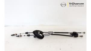 Używane Przewód przelaczajacy skrzyni biegów Opel Corsa F (UB/UP) 1.2 12V 75 Cena € 40,00 Procedura marży oferowane przez Autodemontage Vrijhoeven B.V.