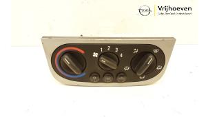 Used Heater control panel Opel Tigra Twin Top 1.4 16V Price € 25,00 Margin scheme offered by Autodemontage Vrijhoeven B.V.