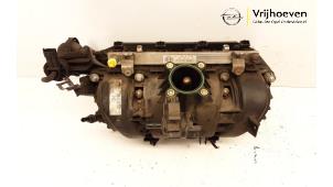 Używane Kolektor dolotowy Opel Tigra Twin Top 1.4 16V Cena € 60,00 Procedura marży oferowane przez Autodemontage Vrijhoeven B.V.