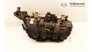 Used Intake manifold Opel Tigra Twin Top 1.4 16V Price € 60,00 Margin scheme offered by Autodemontage Vrijhoeven B.V.