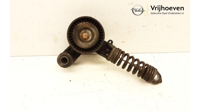 Usados Tensor correa múltiple Opel Tigra Twin Top 1.4 16V Precio € 20,00 Norma de margen ofrecido por Autodemontage Vrijhoeven B.V.